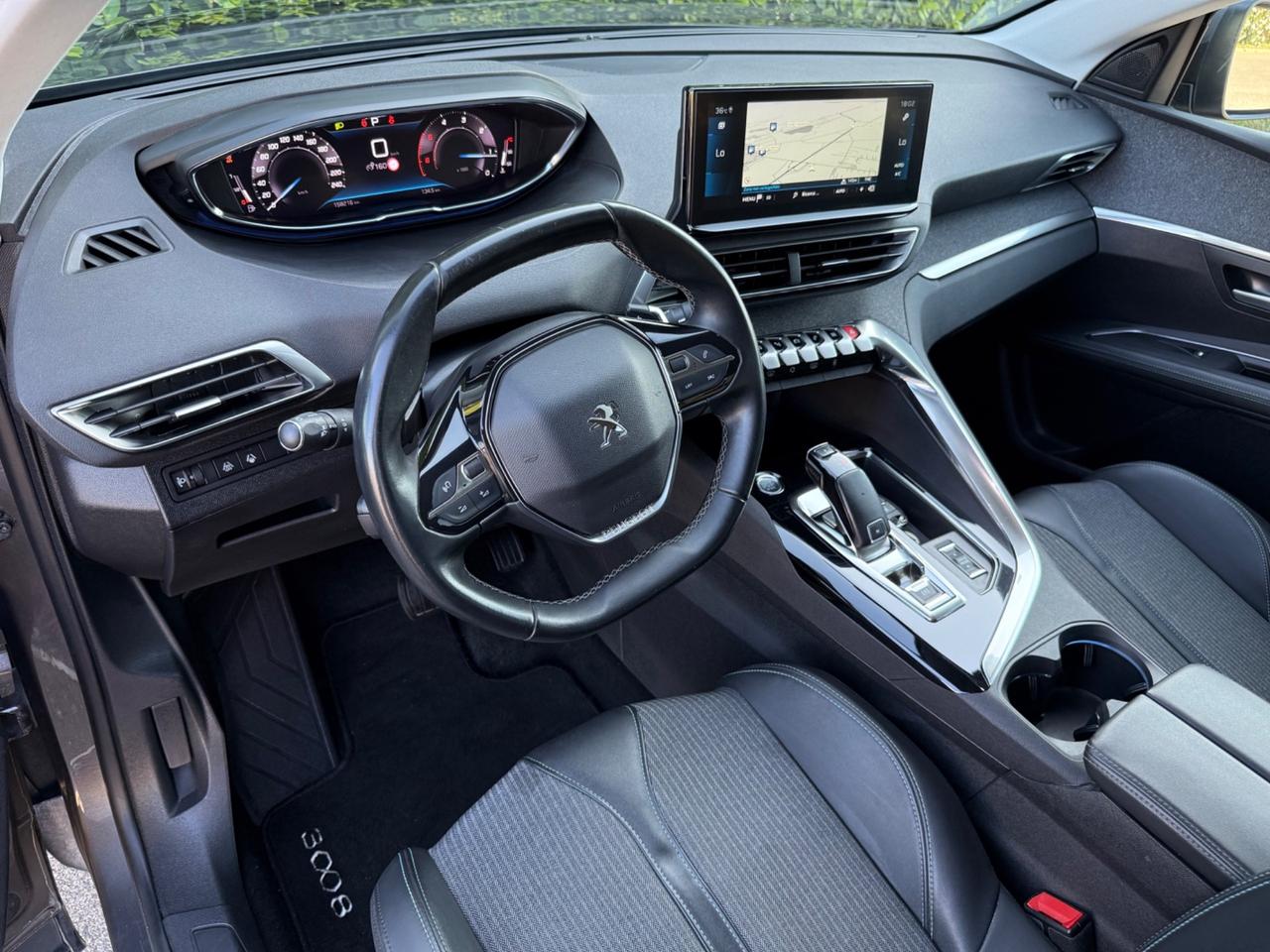 Peugeot 3008 BlueHDi 130 S&S EAT8 Allure