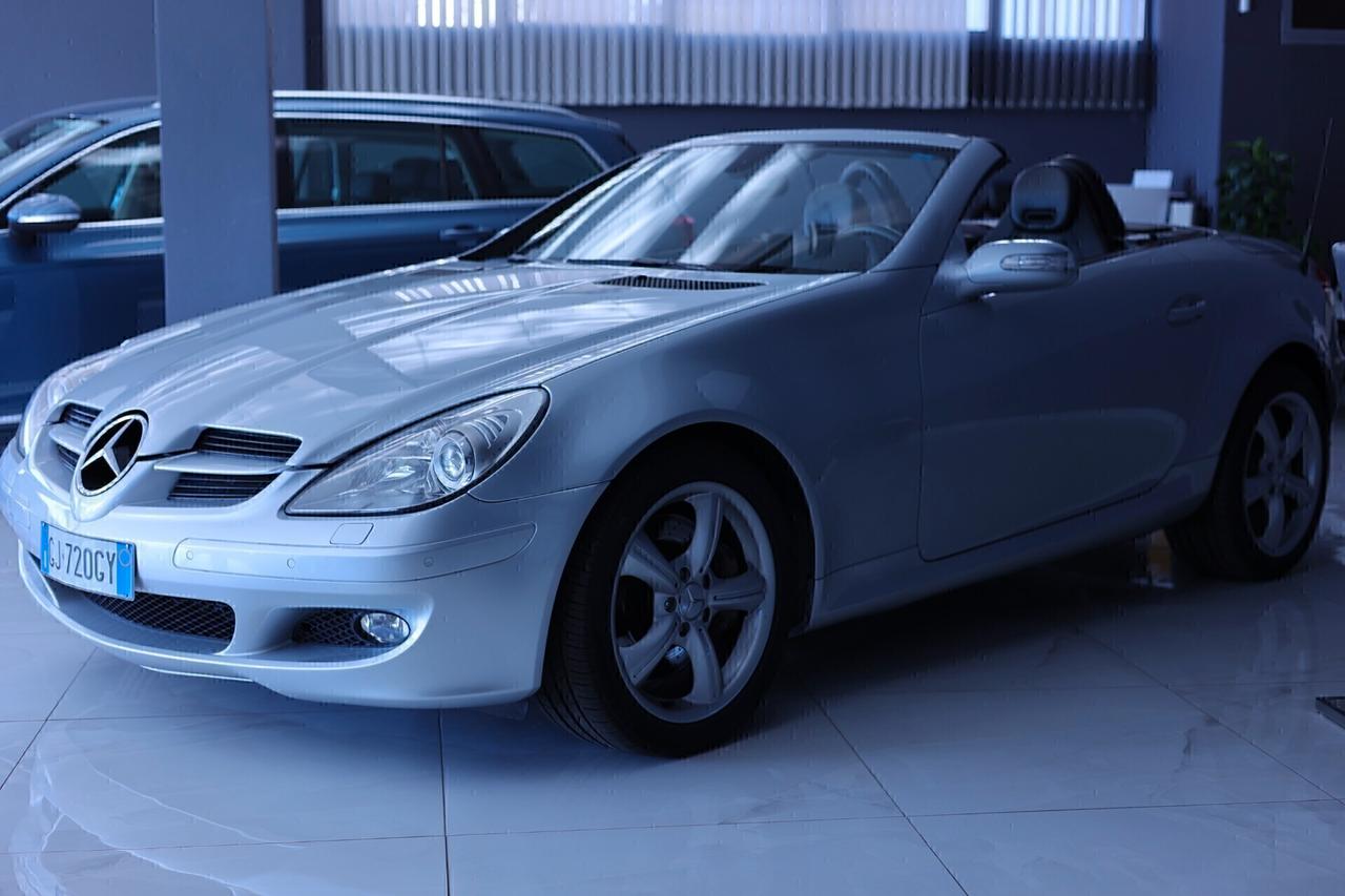 Mercedes-benz SLK 350 cat Coupe Cabrio *PIENO OMAGGIO*