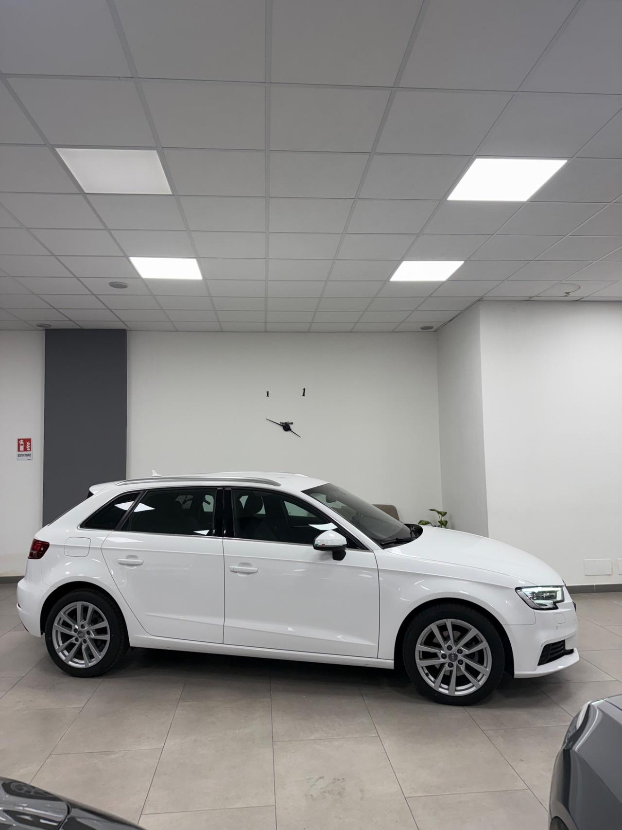 Audi A3 SPB 1.6 TDI S tronic Sport