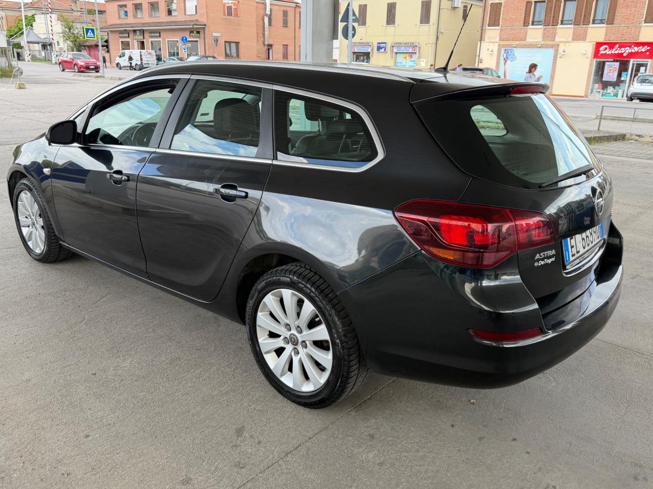 Opel Astra 1.7 CDTI 110CV 5 porte Cosmo