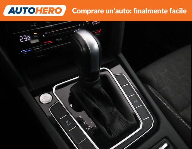 VOLKSWAGEN Passat Variant 2.0 TDI SCR EVO DSG Business