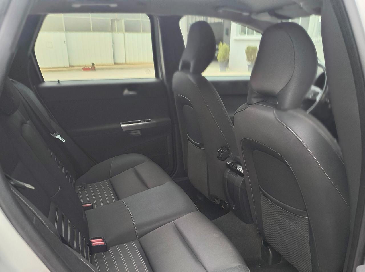 Volvo V50 2.0i Benzina