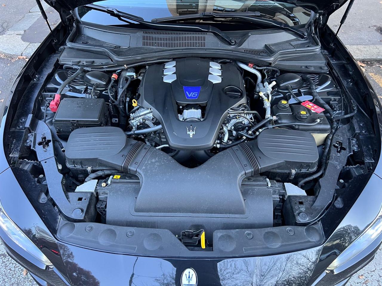 Maserati Ghibli S Modena 3.0 V6 Turbo CARBON #8081
