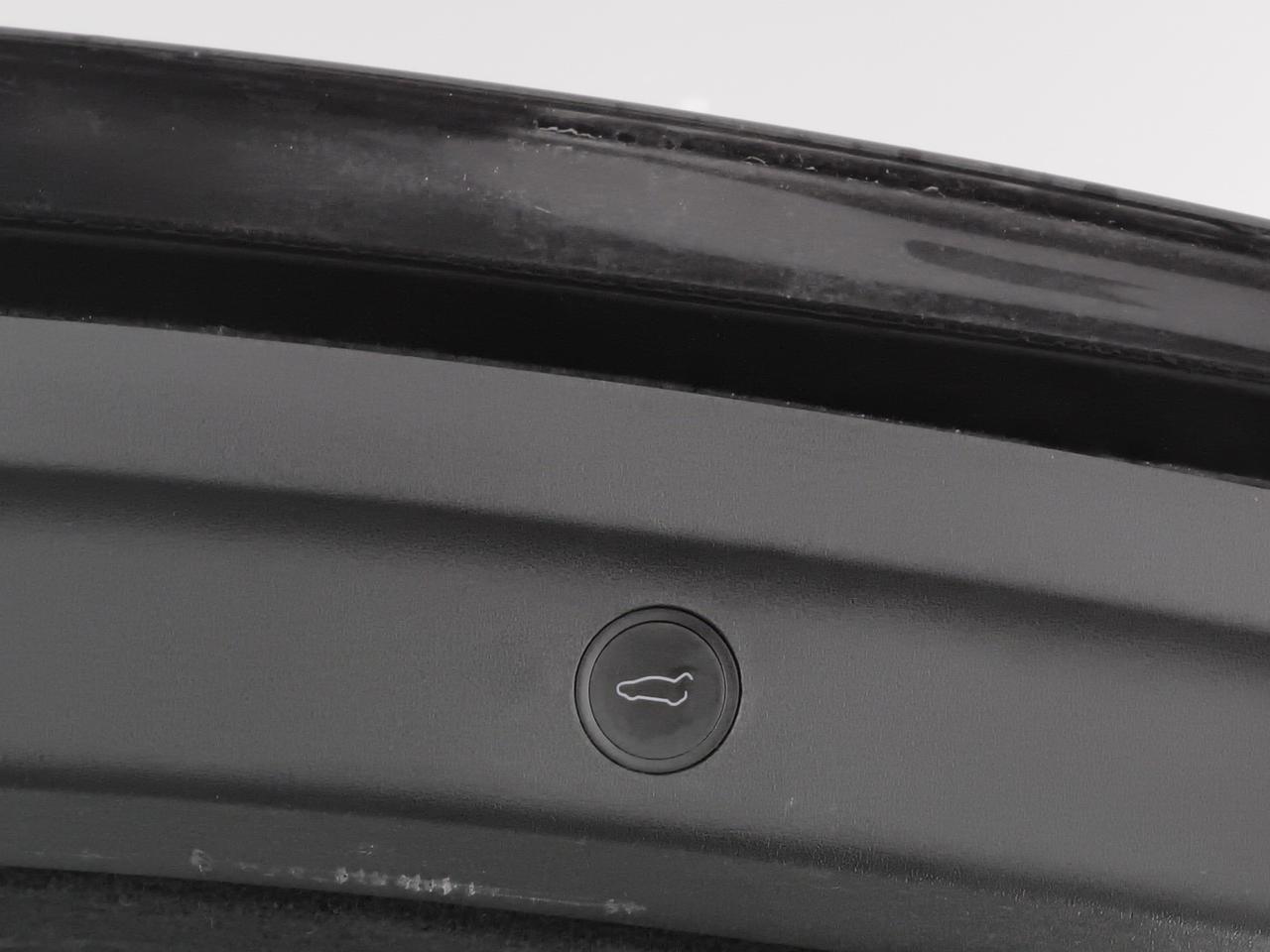 Tesla Model Y Long Range Dual Motor awd