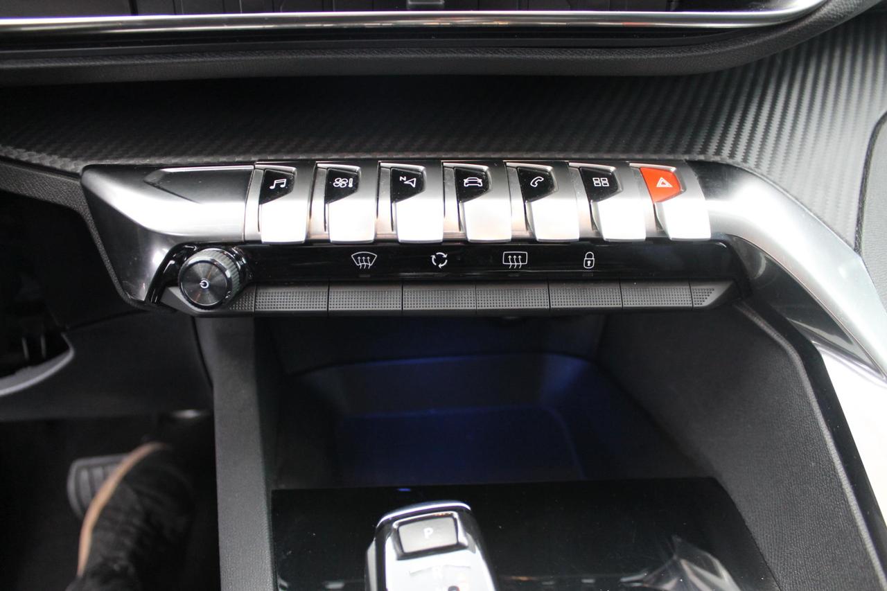 Peugeot 3008 1.5 bluehdi Active Pack 130 Cv. EAT8