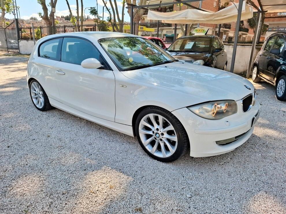 Bmw 120 2.0 TDI VISTA E PIACIUTA