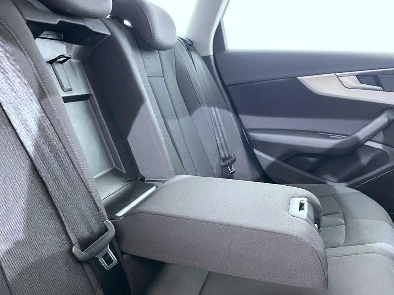 Audi A4 2.0 TDI 140kW quattro S tronic Business Sport
