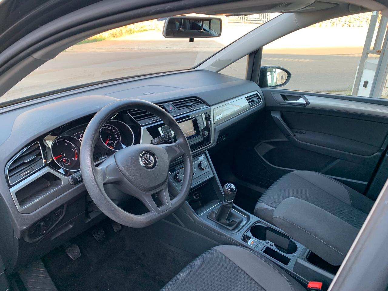 Volkswagen Touran 1.6 tdi Executive 7 Posti