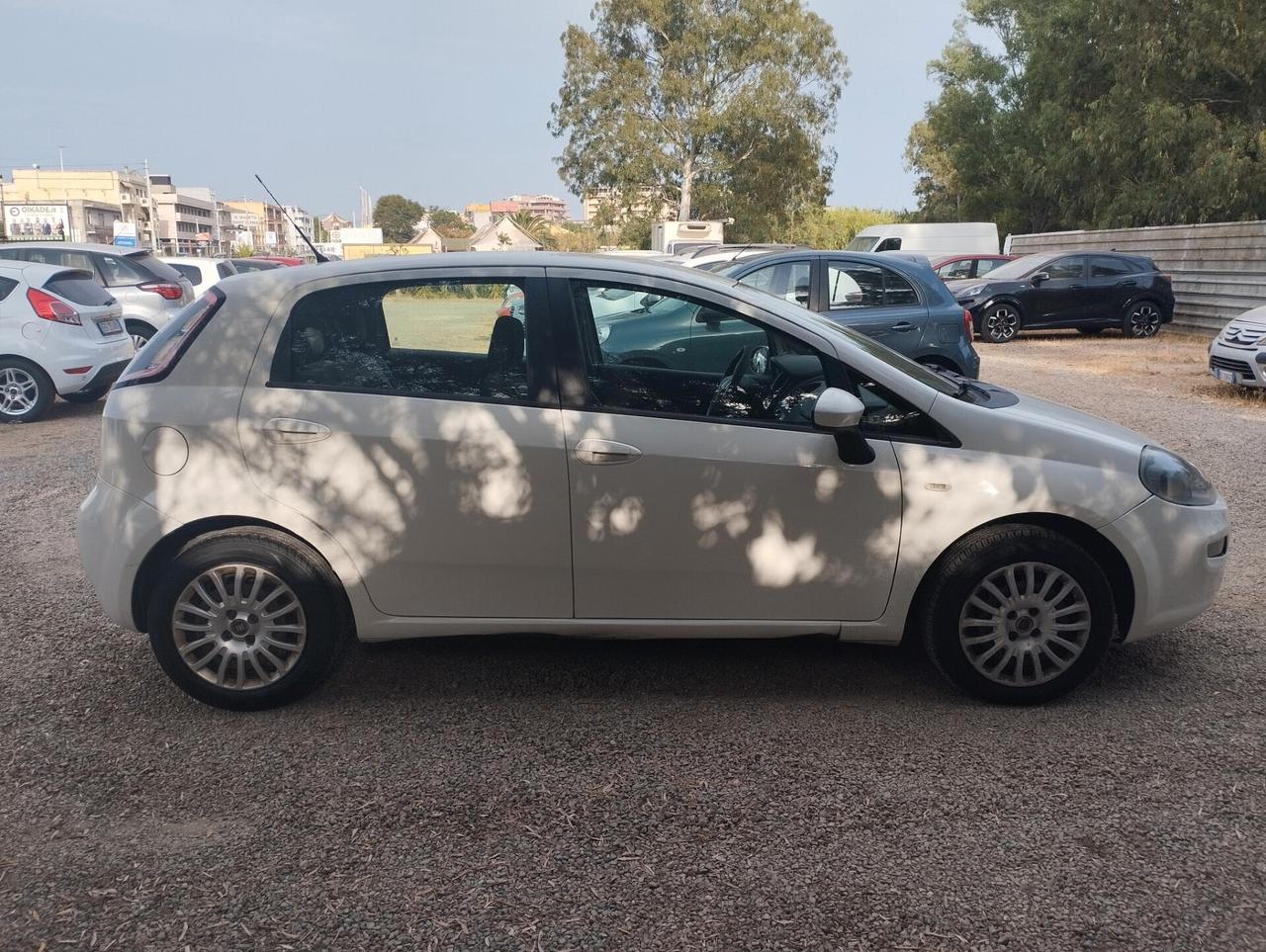 Fiat Punto 1.3 MJT II 75 CV 5 porte Street