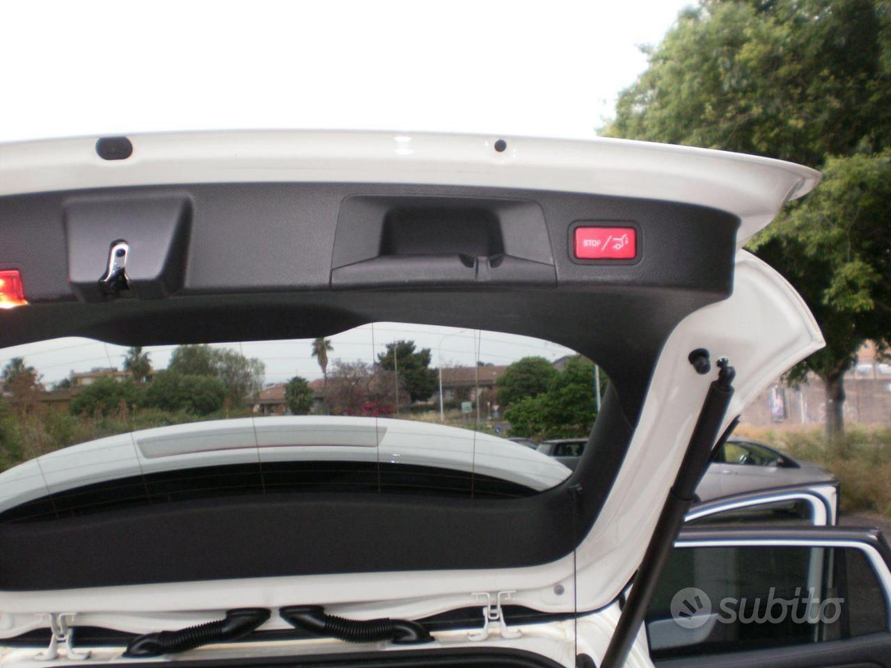 MERCEDES GLA 200 DIESIL FULL