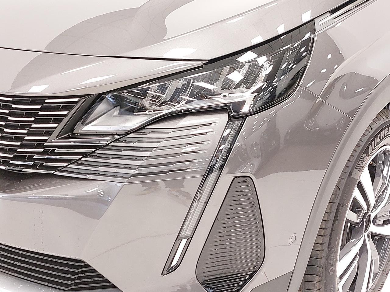 Peugeot 3008 1.6 hybrid phev allure pack 225cv e-eat8