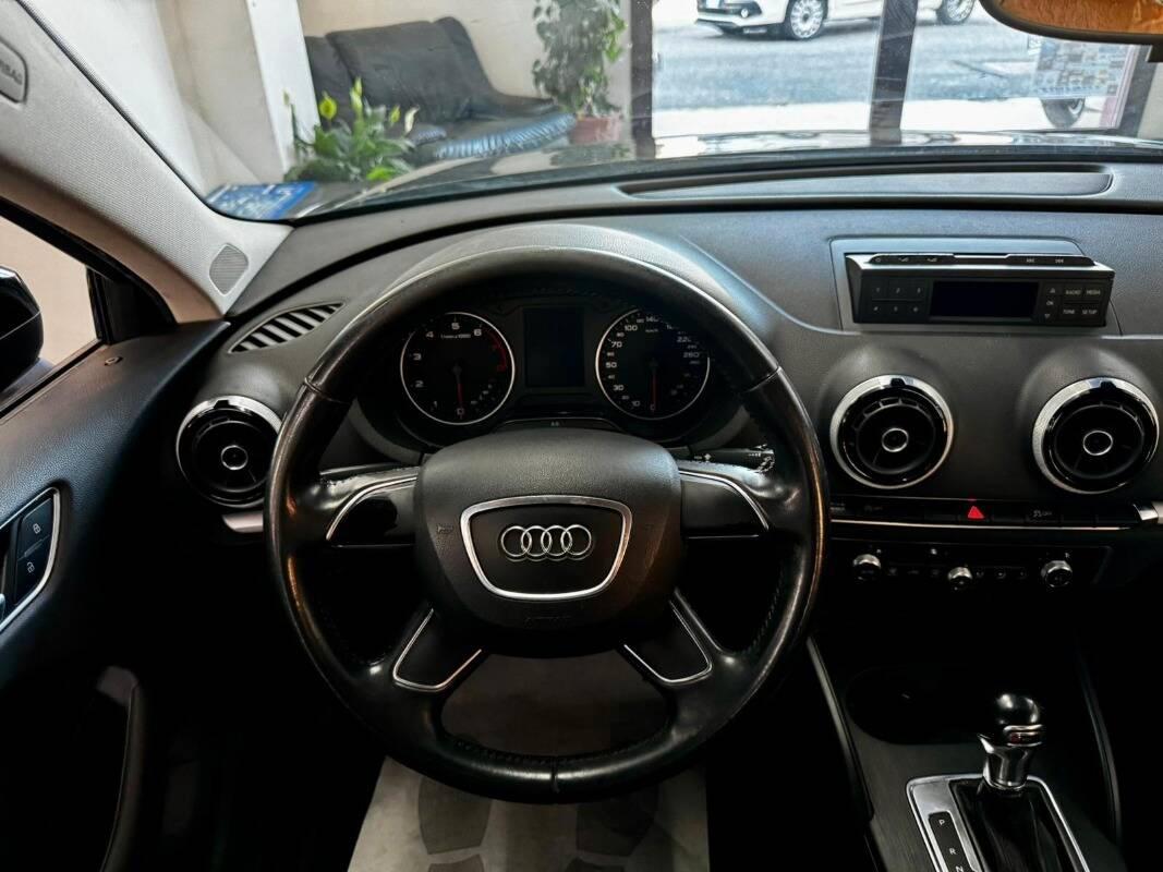 Audi A3 1.8 tfsi Attraction s-tronic E6