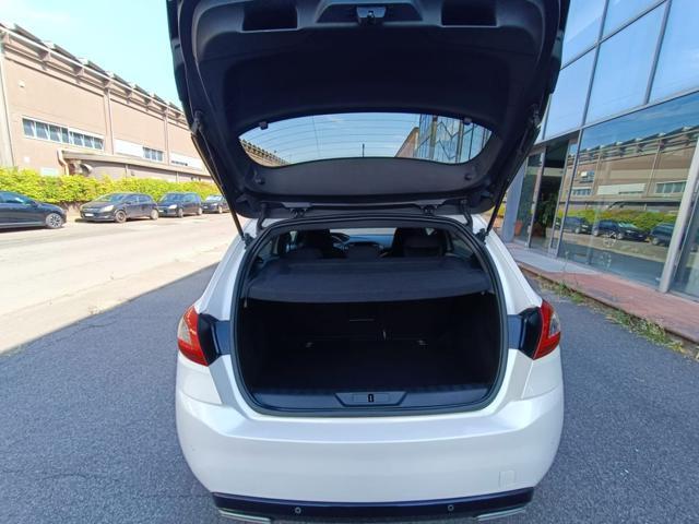 PEUGEOT 308 BlueHDi 130 S&S GT