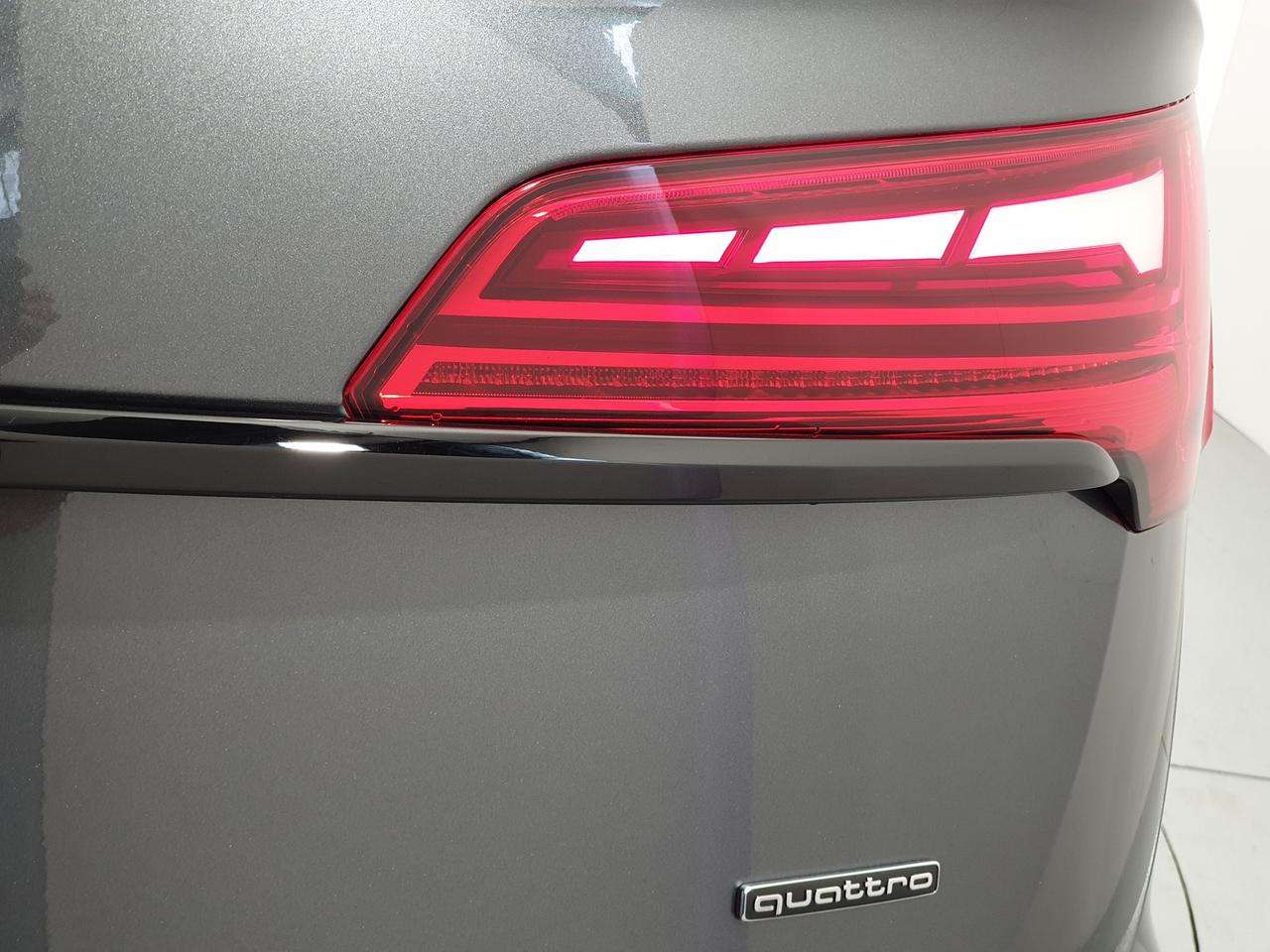Audi Q5 sportback 40 2.0 tdi mhev 12v s line plus quattro s tronic