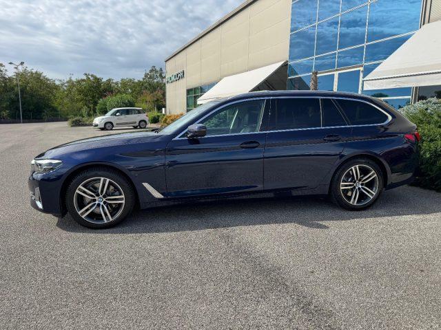 BMW 520 d 48V xDrive TOURING LUXURY *UNIPROP*TETTO*