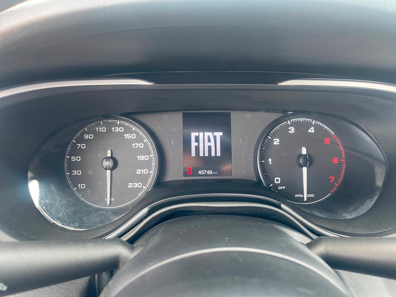 FIAT Tipo (2015-->) Tipo 1.6 Mjt S&S SW City Life