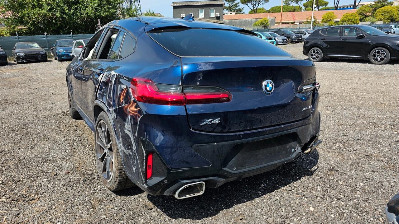 SINISTRATO Bmw X4 xDrive20d 48V Msport