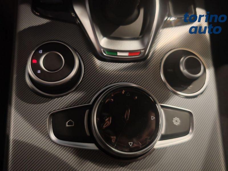 Alfa Romeo Stelvio 2.2 TD 160 CV Sprint AT8 RWD