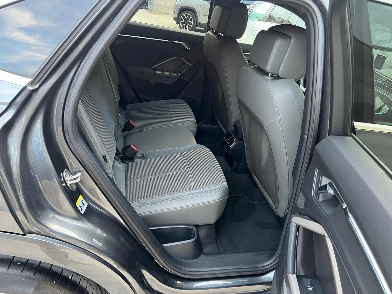 Audi Q3 SPB 35 TDI S line