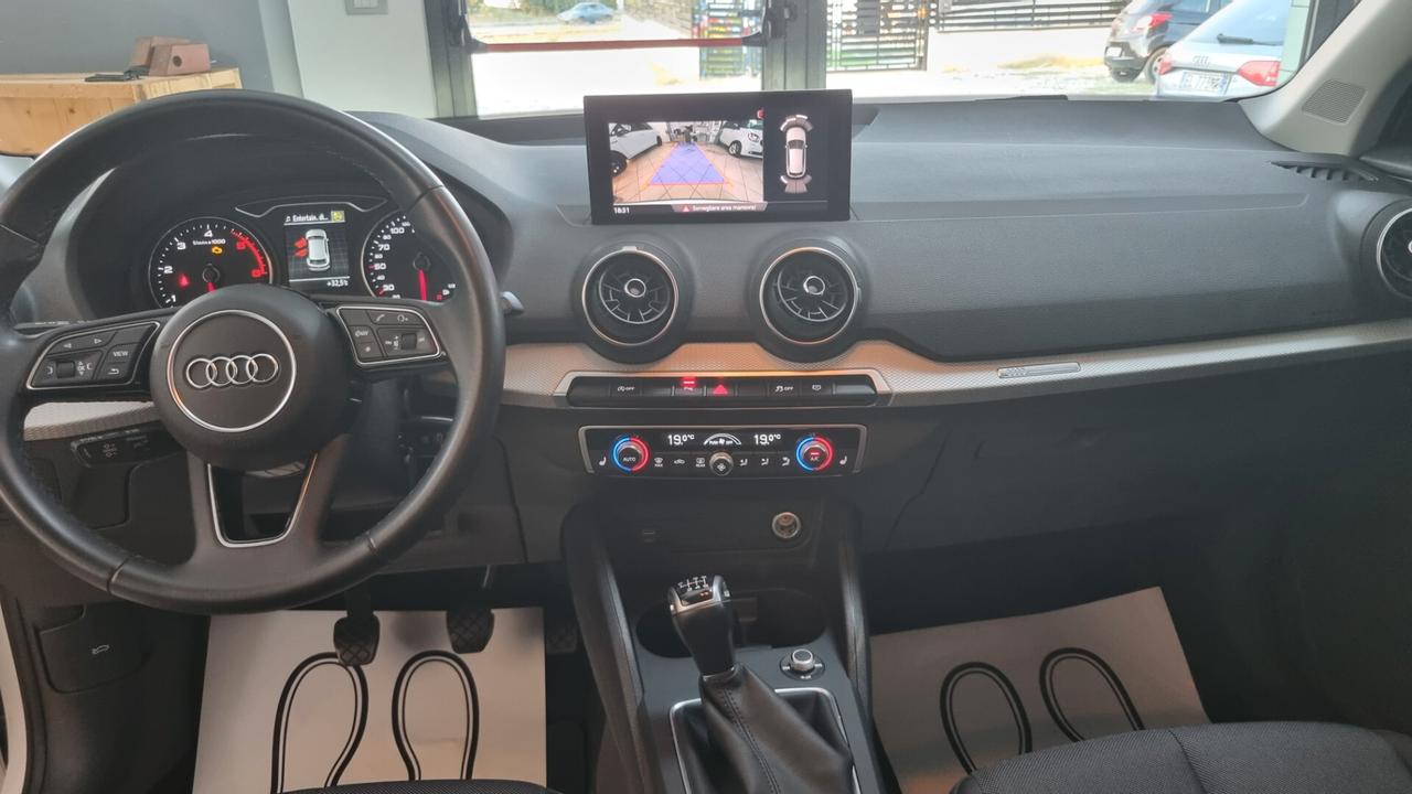Audi Q2 30 TDI Business Advanced