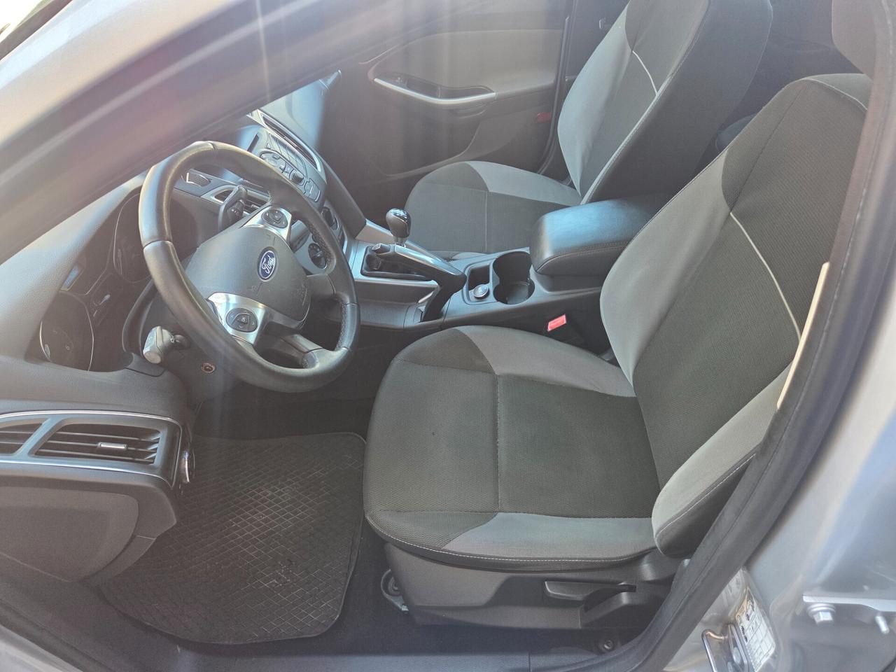 FORD FOCUS BERLINA 1.6 TDCI 115 CV KMCERTIF