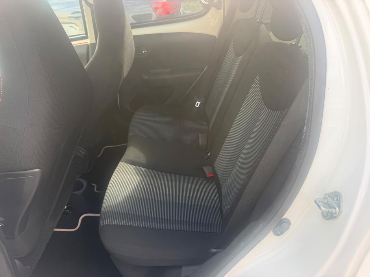Peugeot 108 1.2 VTi Roland Garros