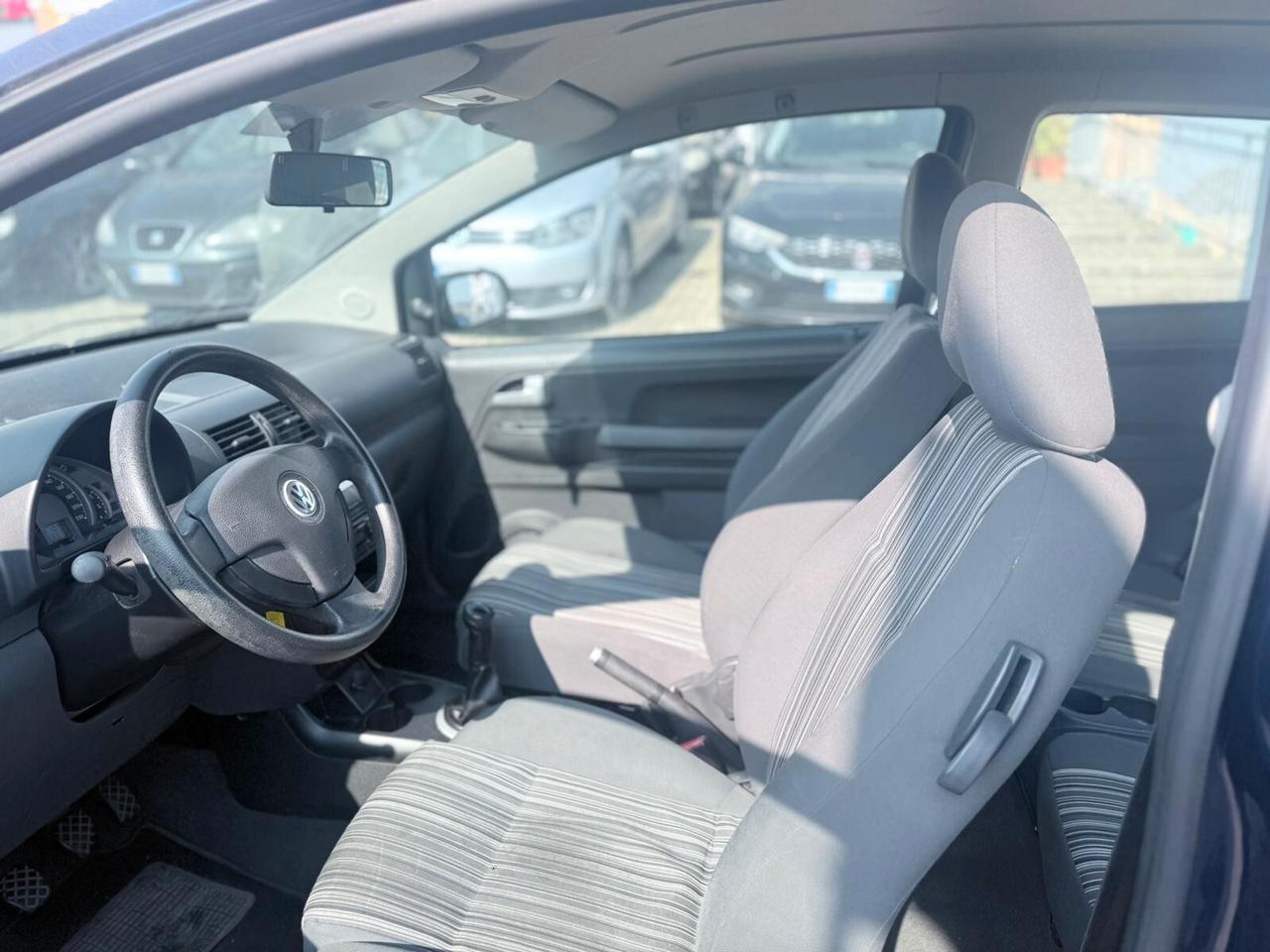 Volkswagen Fox 1.2 BENZINA 2009 NEOP.