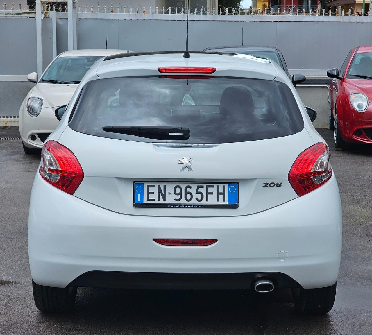 Peugeot 208 1.4 HDi 68 CV 3 porte Allure