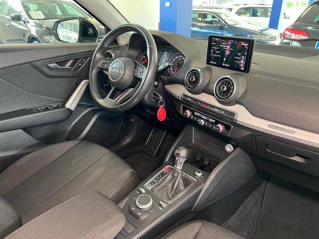 AUDI Q2 35 TDI quattro S tronic Business