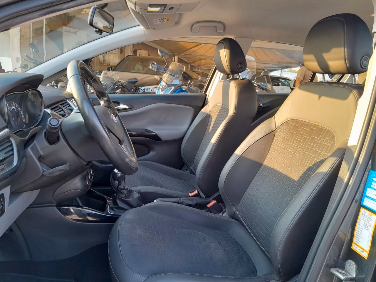 Opel Corsa 1.4 90CV GPL Tech 5 porte Innovation