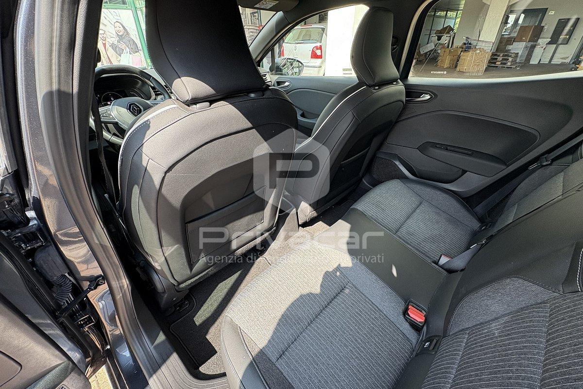 RENAULT Clio Full Hybrid E-Tech 140 CV 5 porte Intens