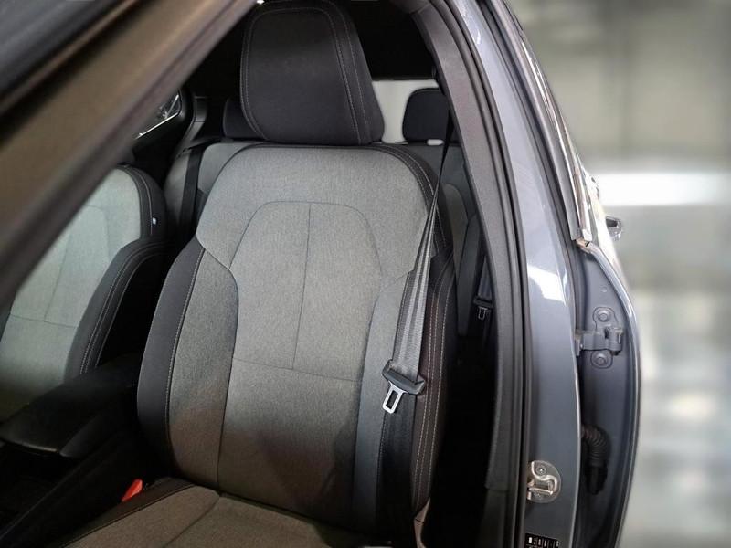 VOLVO XC40 T5 RECHARGE PLUG-IN AUTO PLUS BRIGHT SUV
