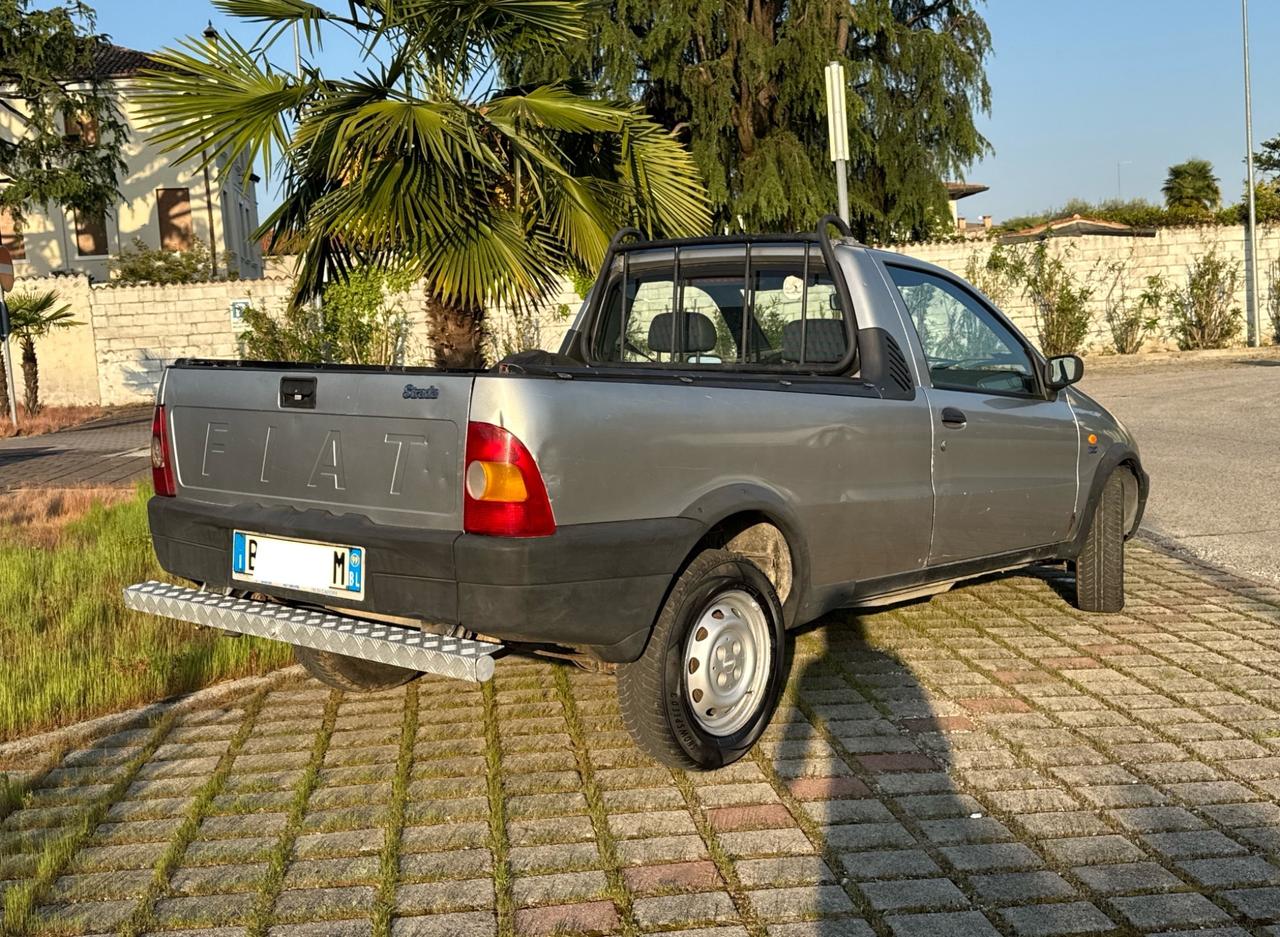 Fiat Strada 70 TD