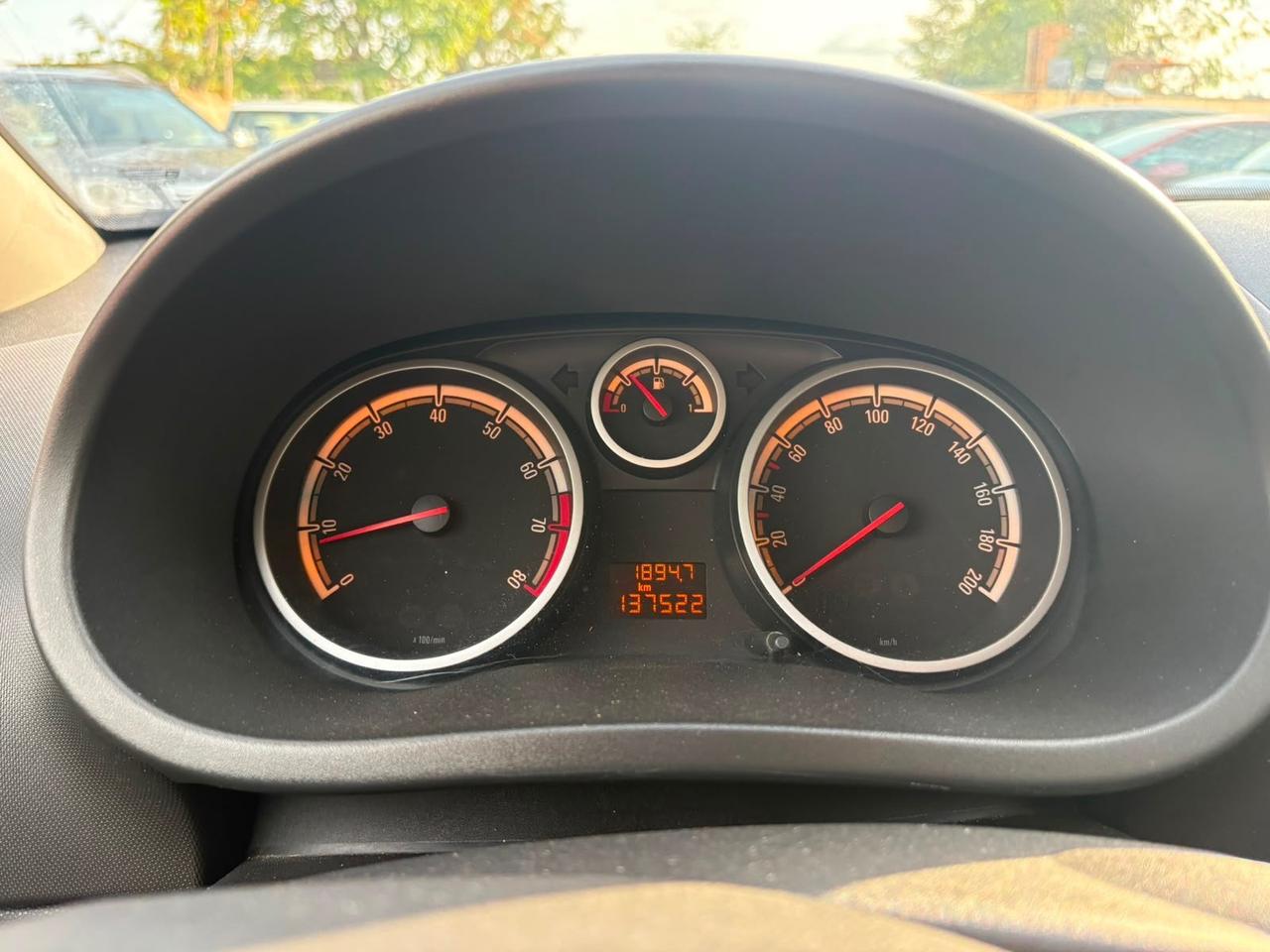 Opel Corsa 1.2 5 porte Cosmo