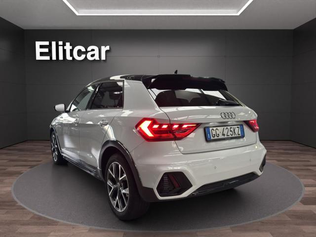 AUDI A1 citycarver 30 TFSI S tronic Admired