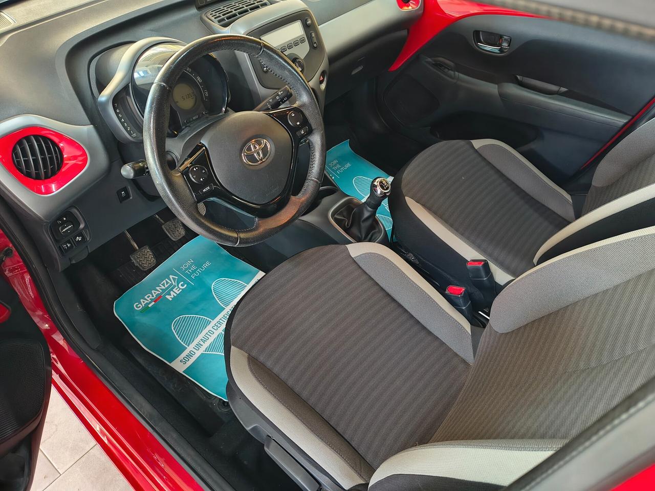 Toyota Aygo 1.0 VVT-i 72 CV 5 porte x-cool