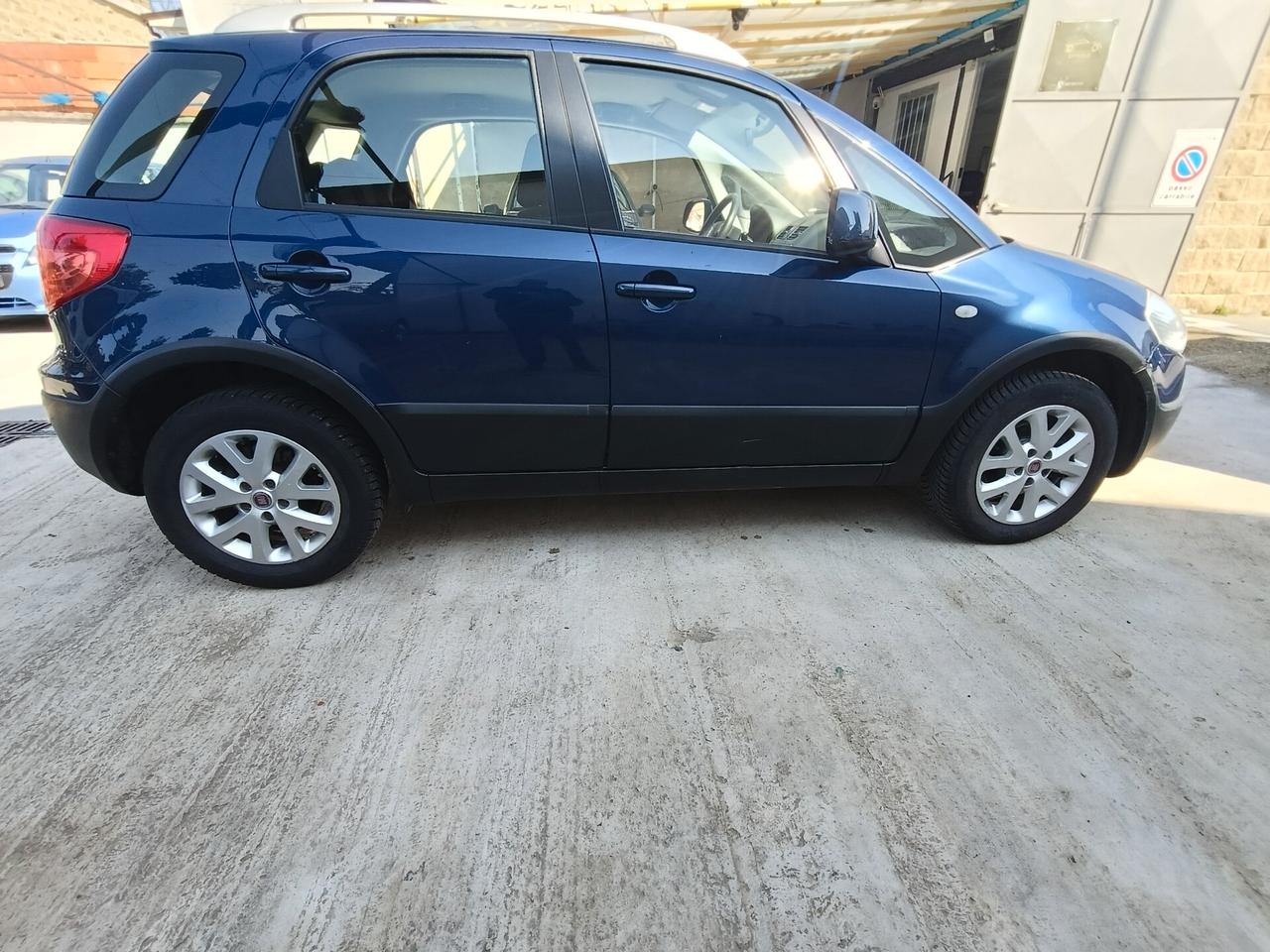 Fiat Sedici 2.0 MJT 16V DPF 4x4 Emotion
