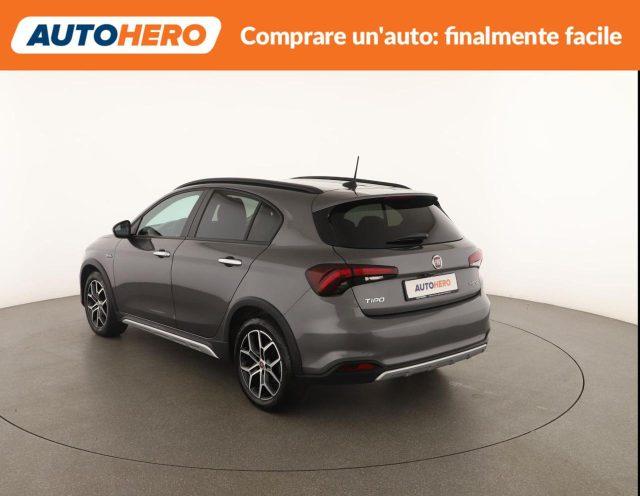 FIAT Tipo 1.5 Hybrid DCT 5 porte Cross