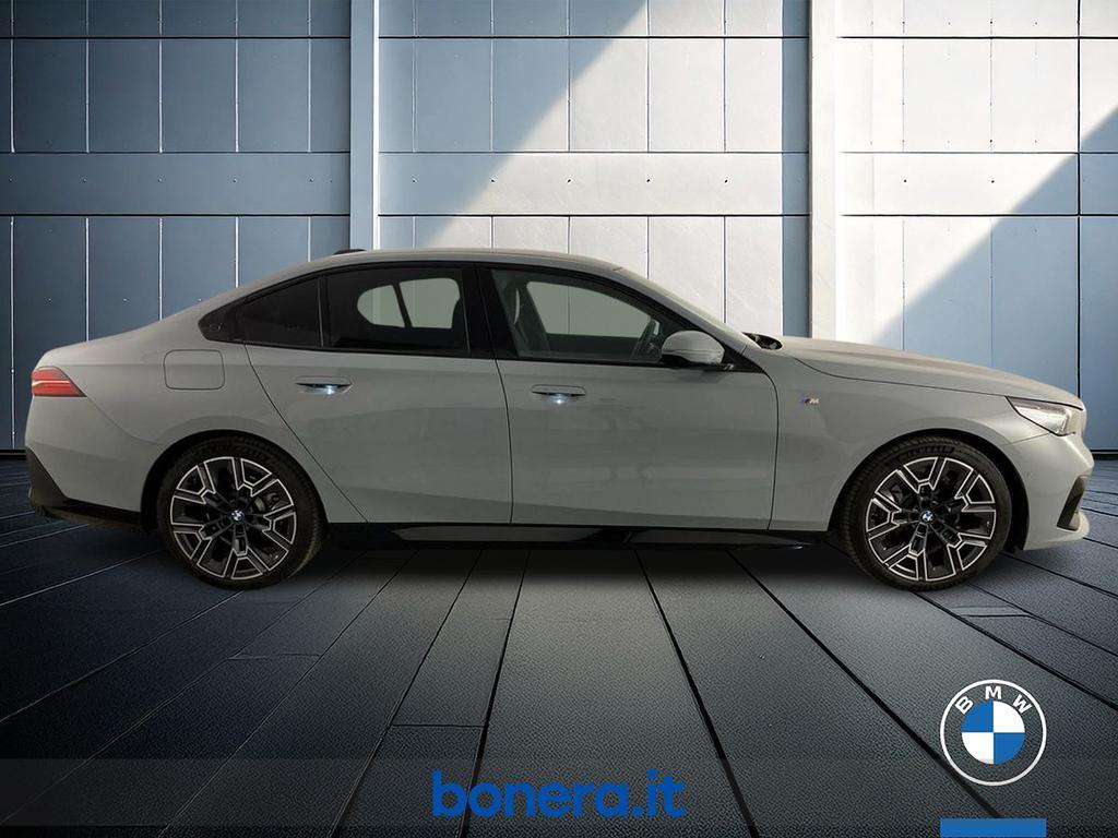 BMW Serie 5 Berlina 520 d 48V Msport xDrive Steptronic