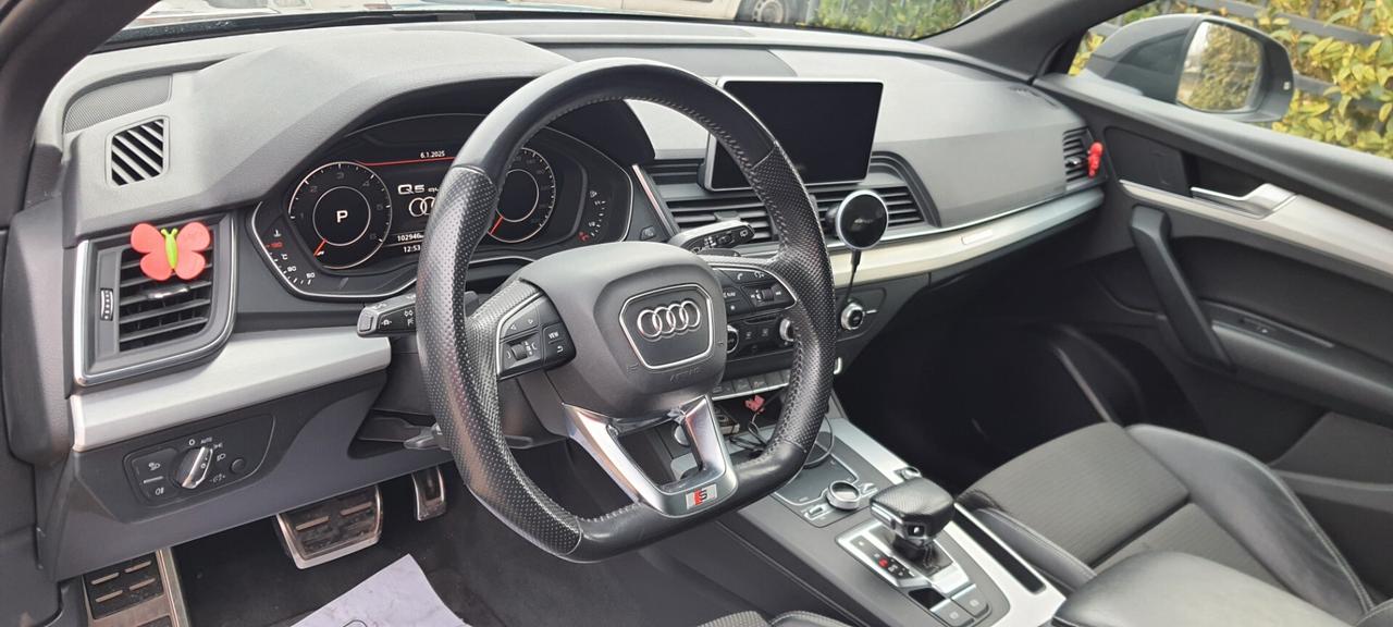 Audi Q5 TDI quattro S tronic-Design