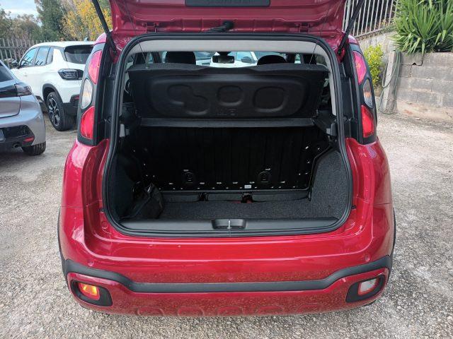 FIAT Panda 1000 HYBRID CROSS 70CV CARPLAY CLIMAUTO ITALIA