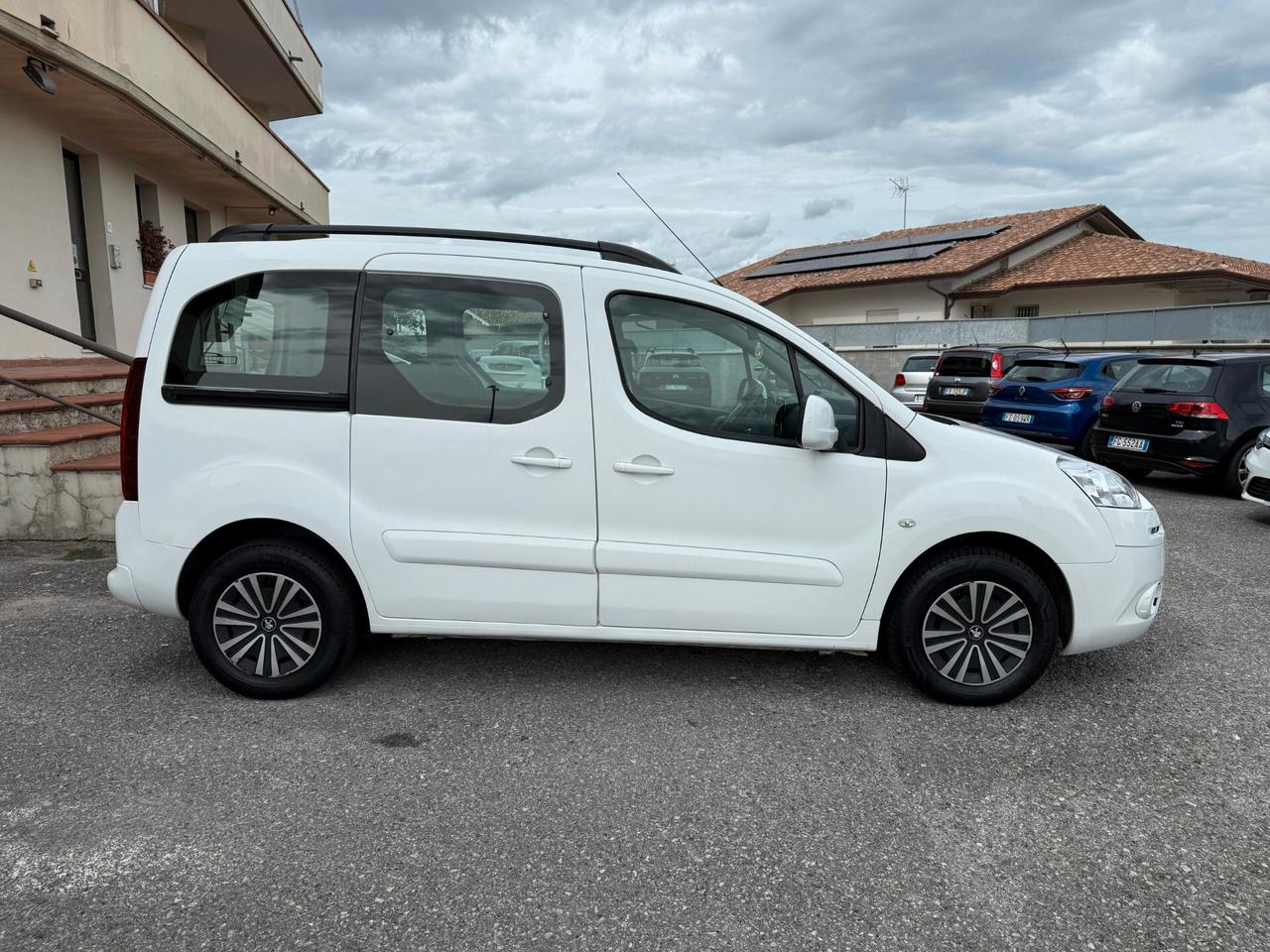 Peugeot Partner Tepee 1.6 HDi 92CV Outdoor