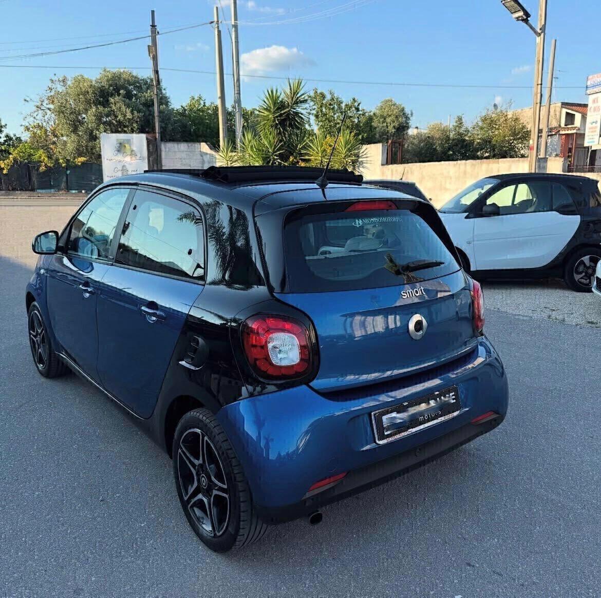 Smart ForFour 70 1.0 Proxy