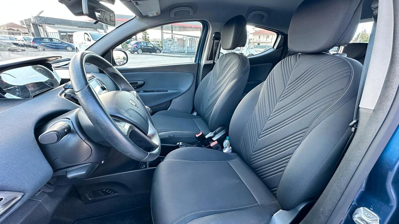 Lancia Ypsilon 1.0 5 porte KM CERTIFICATI UNICO PROPRIETARIO