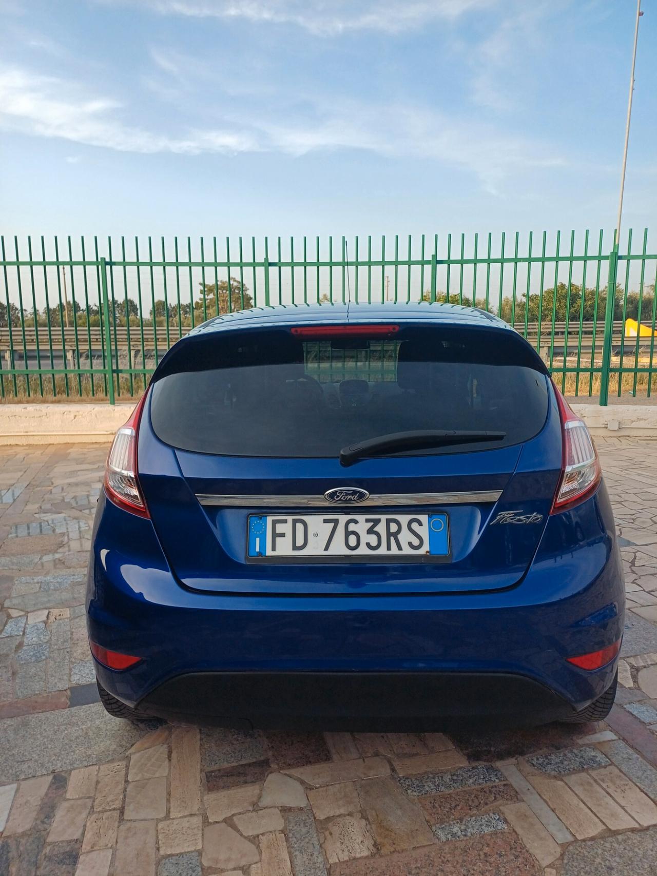 Ford Fiesta 1.5 TDCi 95CV 5 porte Titanium