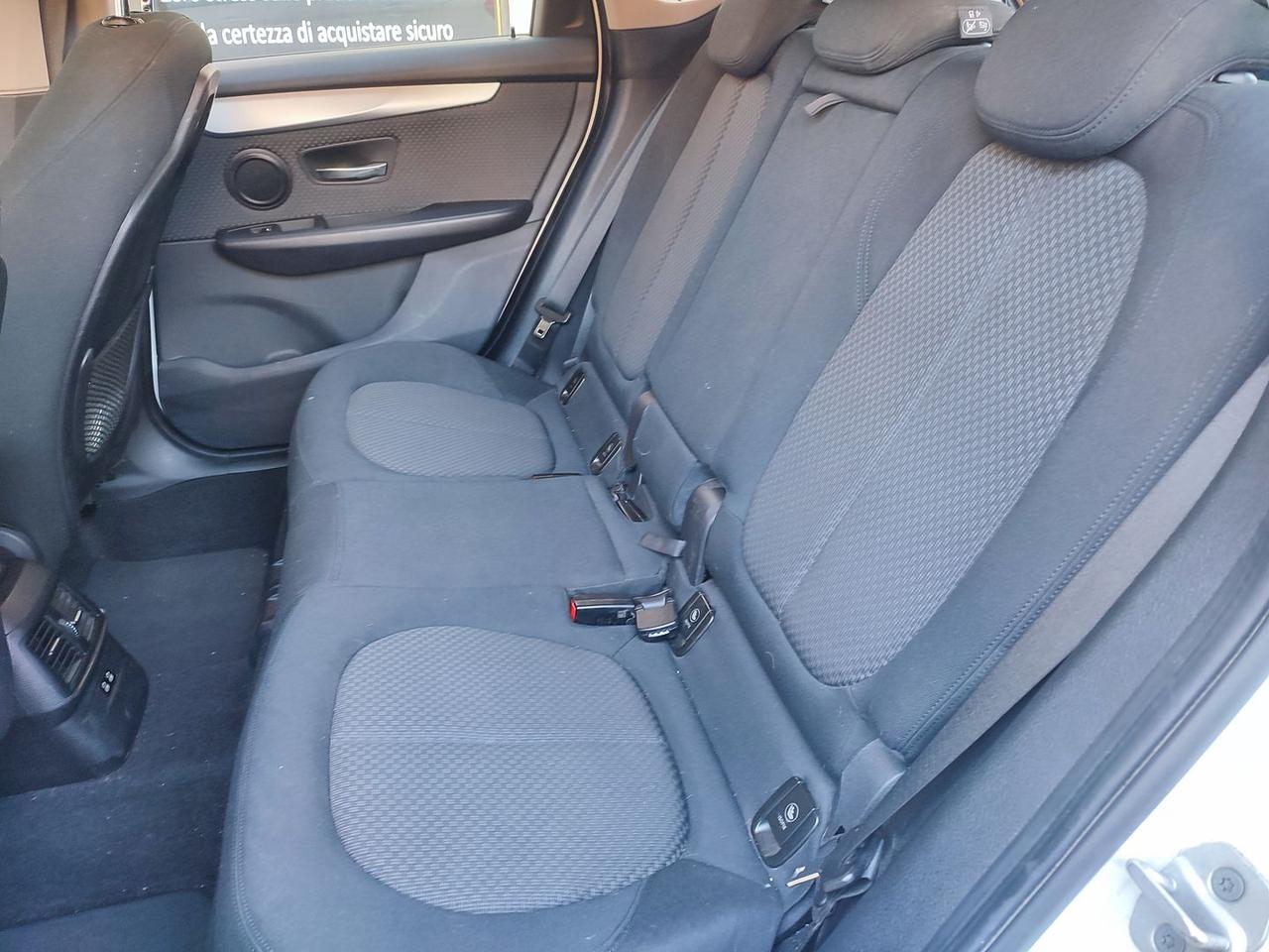 Bmw 218 Active Tourer Business Aut. #8111