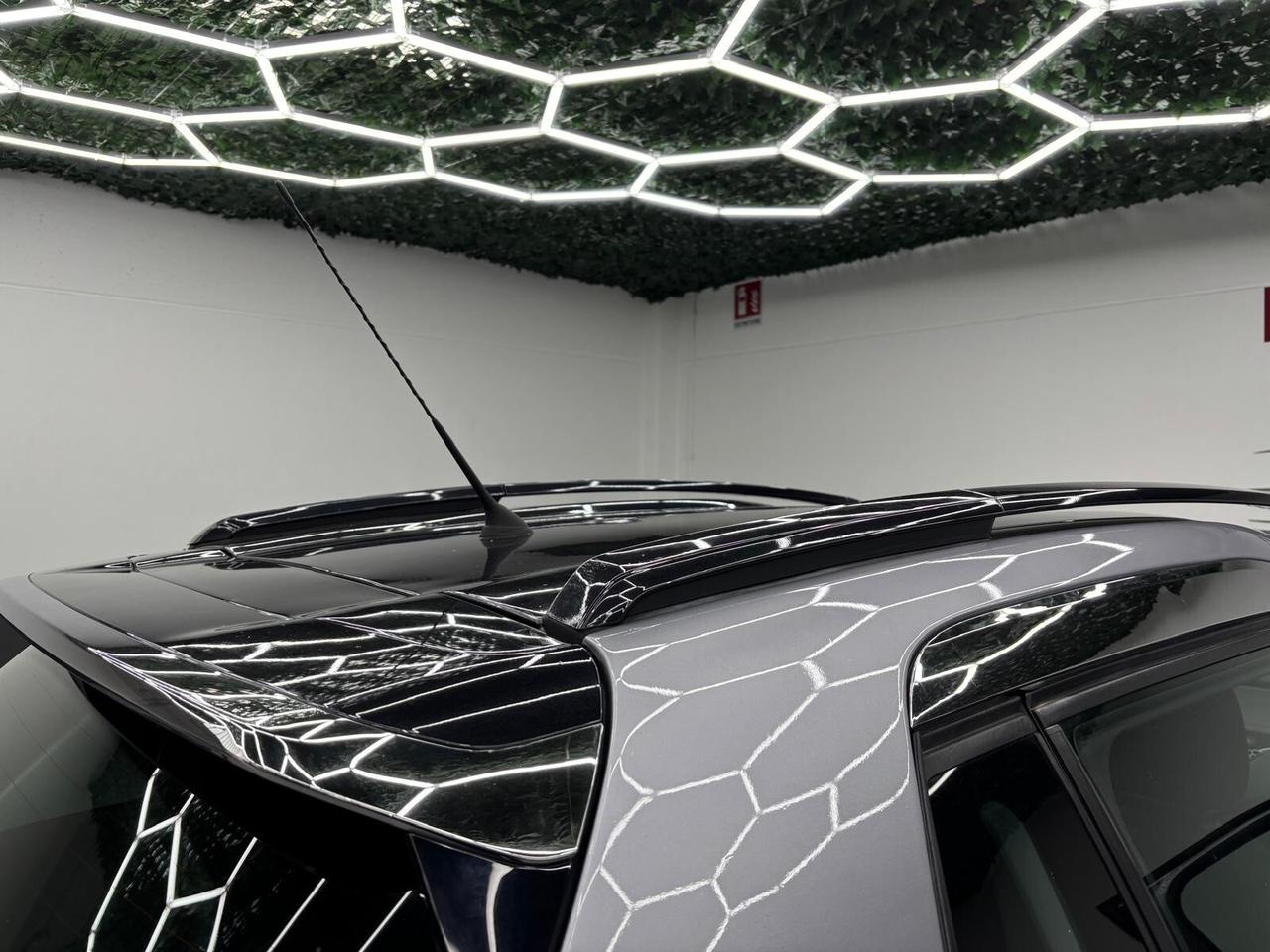 Peugeot 2008 BlueHDi 100 Black Matt