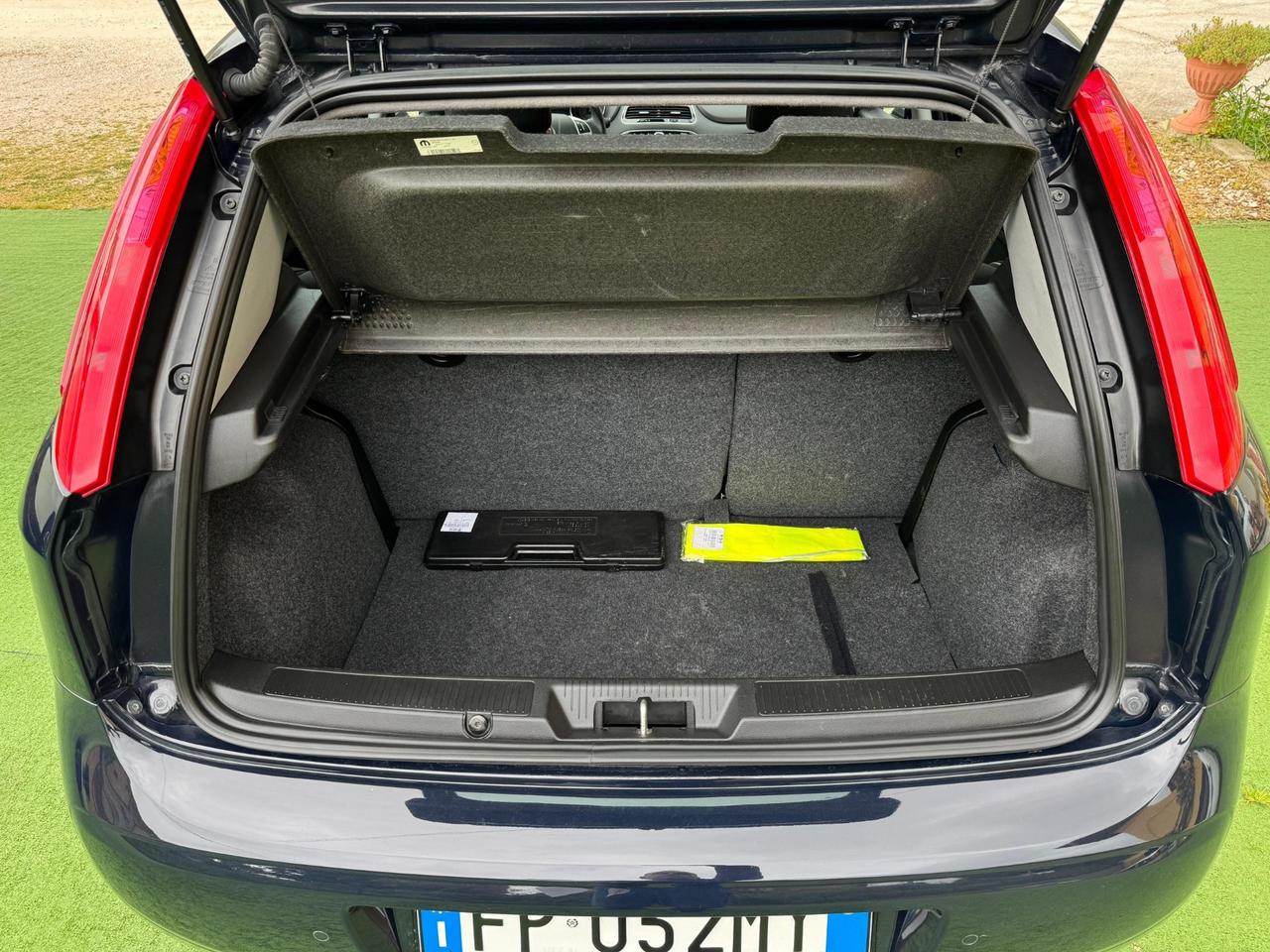 Fiat Punto 1.3 MJT II S&S 95 CV 5 porte Street