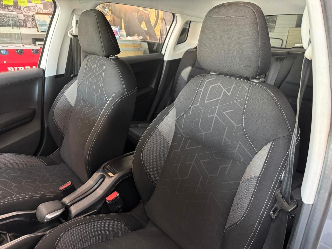 Peugeot 2008 PureTech 82 Active UNICOPROPRIETARIO TENUTA BENISSIMO