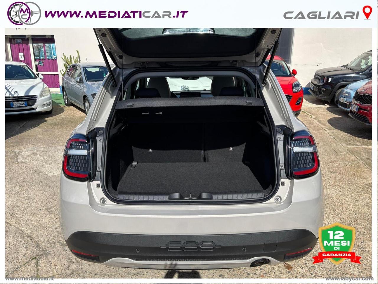 FIAT 600 Hybrid 110 CV DCT MHEV Business